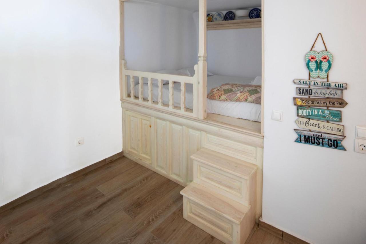 Thea Menetes Apartment Menetai Ngoại thất bức ảnh